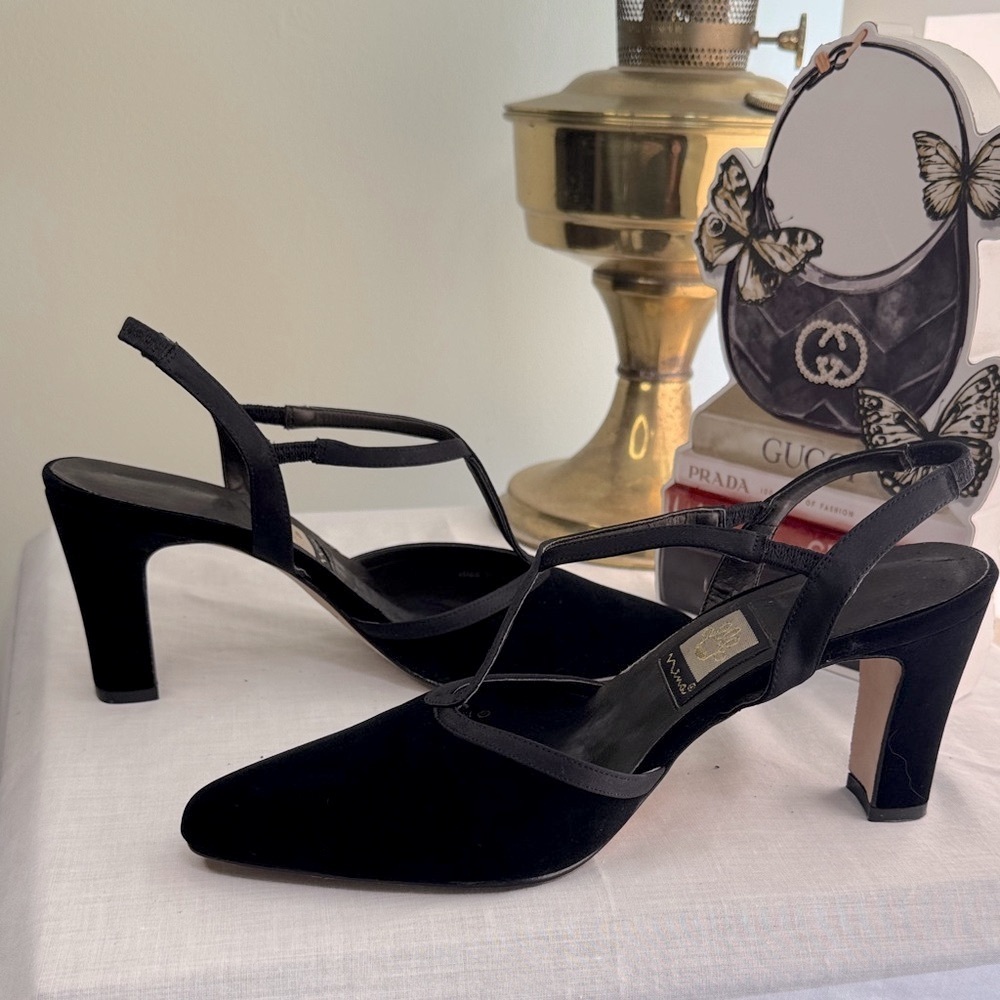 Vintage Nina Classic Black Velvet and Satin Heels - Picture 7 of 10